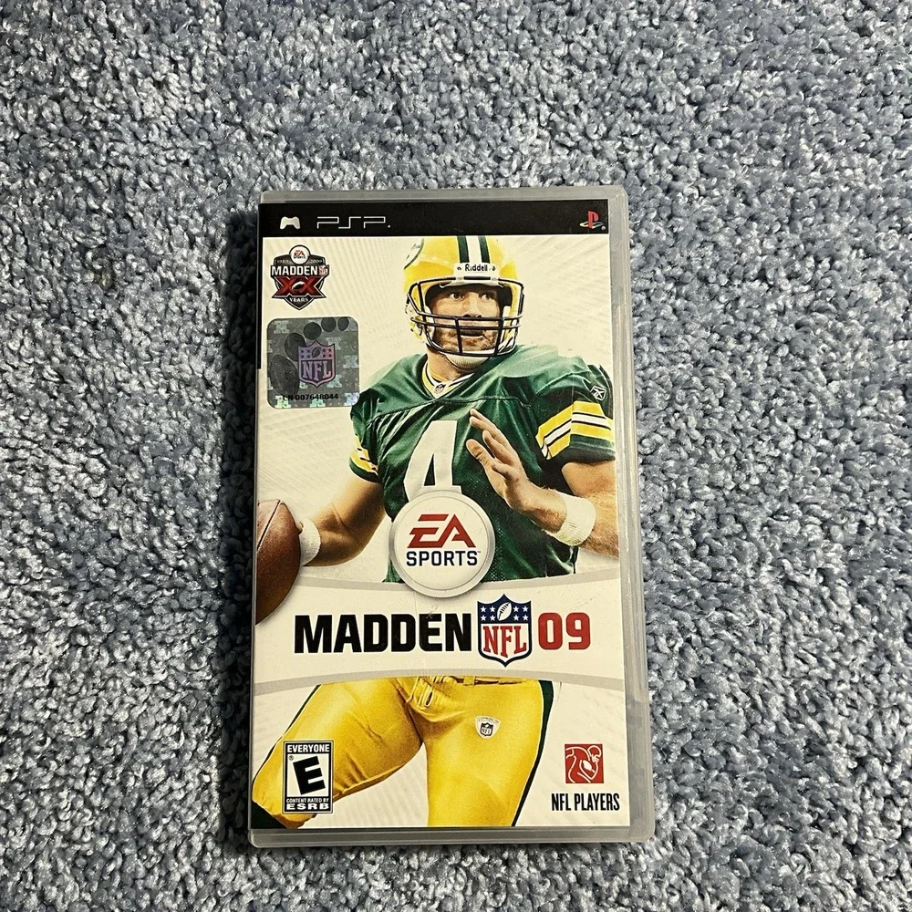 PSP Madden NFL 09 Sony For PSP UMD Football 2E Playstation Portable